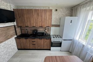 Продам квартиру 3-х комнатную с общей площадью 56.9м2, 7/9 эт., на улице Победы пр-кт, Ленинский окр. район, г. Комсомольск-на-Амуре, Хабаровский край, Россия, агентство Интернет-партнер