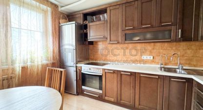 Продам квартиру 2-х комнатную с общей площадью 53.7м2, 9/17 эт., на улице Никулинская ул, Тропарёво-Никулино (ЗАО) район, г. Москва, Москва, Россия, агентство Интернет-партнер. Фотография №1