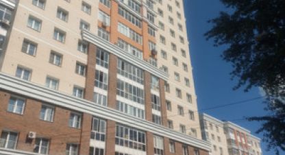 Продам квартиру 2-х комнатную с общей площадью 43.6м2, 10/19 эт., на улице Карла либкнехта ул, Октябрьский район, г. Иркутск, Иркутская обл., Россия, агентство Интернет-партнер. Фотография №1