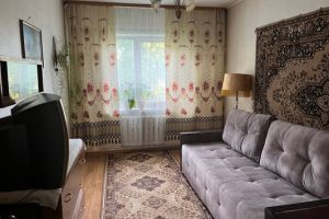 Продам квартиру 3-х комнатную с общей площадью 70.7м2, 4/9 эт., на улице Маршала жукова пр-кт, Октябрьский район, г. Иркутск, Иркутская обл., Россия, агентство Интернет-партнер