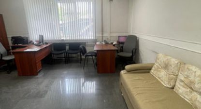 Продам квартиру 1 комнатную с общей площадью 29м2, 1/6 эт., на улице Халтурина ул, Правобережный район, г. Иркутск, Иркутская обл., Россия, агентство Интернет-партнер. Фотография №1