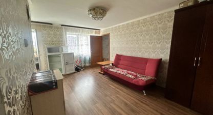 Продам квартиру 3-х комнатную с общей площадью 44м2, 3/3 эт., на улице Успенского ул, Ленинский район, г. Мурманск, Мурманская обл., Россия, агентство Интернет-партнер. Фотография №1