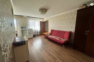 Продам квартиру 3-х комнатную с общей площадью 44м2, 3/3 эт., на улице Успенского ул, Ленинский район, г. Мурманск, Мурманская обл., Россия, агентство Интернет-партнер