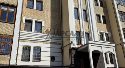 Сдам квартиру 3-х комнатную с общей площадью 125м2, 2/5 эт., на улице Пушкина, г. Казань, Татарстан респ., Россия, агентство Арслан. Фотография №1
