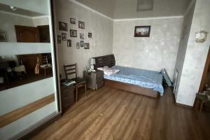 Продам квартиру 1 комнатную с общей площадью 38м2, 9/9 эт., на улице Николаевская дорога, Пересыпский район, г. Одесса , Одесская обл., Украина, агентство Aspo.biz