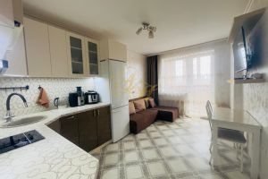 Продам квартиру 1 комнатную с общей площадью 35.9м2, 9/9 эт., на улице Мкр майданово, г. Клин, Московская обл., Россия, агентство АН Новосел