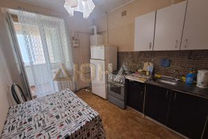 Продам квартиру 1 комнатную с общей площадью 33м2, 3/9 эт., на улице Самоковская, г. Кострома, Костромская обл., Россия, агентство Дюна
