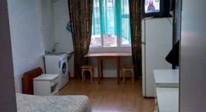 Продам квартиру 1 комнатную с общей площадью 19.6м2, 5/5 эт., на улице Чебрикова (центральный) ул, Центральный район, г. Сочи, Краснодарский край, Россия, агентство Интернет-партнер. Фотография №1
