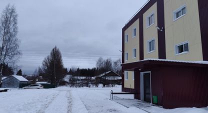 Продам квартиру 1 комнатную с общей площадью 28.9м2, 3/3 эт., на улице Школьная ул, г. Визябож, Коми респ., Россия, агентство Интернет-партнер. Фотография №1