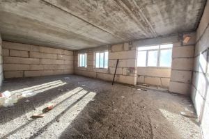 Продам квартиру 2-х комнатную с общей площадью 68м2, 1/4 эт., на улице Им  сижажева м в  ул, г. Чегем, Кабардино-Балкария респ., Россия, агентство Интернет-партнер