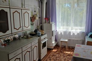 Продам квартиру 2-х комнатную с общей площадью 50м2, 2/3 эт., на улице Суворова, г. Лысково, Нижегородская обл., Россия, агентство Сервис по недвижимости ИМЛС