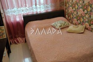 Продам квартиру 3-х комнатную с общей площадью 50м2, 4/5 эт., на улице Борко, Ворошиловский район, г. Ростов-на-Дону, Ростовская обл., Россия, агентство Риэлторская компания "Эллада"