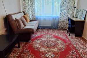 Продам квартиру 1 комнатную с общей площадью 30.3м2, 1/5 эт., на улице Добровольцев, г. Санкт-Петербург, Санкт-Петербург, Россия, агентство Bridge Estate 