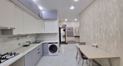 Продам квартиру 2-х комнатную с общей площадью 65м2, 1/3 эт., на улице Им  сижажева м в  ул, г. Чегем, Кабардино-Балкария респ., Россия, агентство Интернет-партнер. Фотография №1