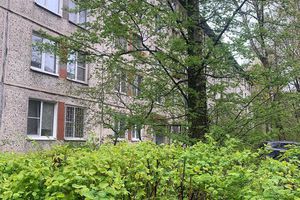 Продам квартиру 3-х комнатную с общей площадью 54.5м2, 5/5 эт., на улице Павловская ул, г. Колпино, Санкт-Петербург, Россия, агентство Интернет-партнер
