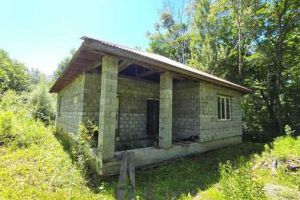 Продам дом 2-х комнатный с общей площадью 103м2, на улице Заречная, г. Сосновка, Хабаровский край, Россия, агентство Интернет-партнер