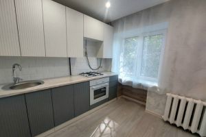 Продам квартиру 2-х комнатную с общей площадью 45м2, 1/5 эт., на улице Новикова-прибоя ул, Московский район, г. Рязань, Рязанская обл., Россия, агентство Интернет-партнер