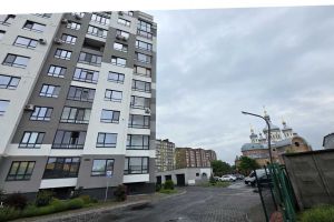 Продам квартиру 3-х комнатную с общей площадью 70м2, 9/10 эт., на улице Гончара, г. Луцк, Волынская обл., Украина, агентство Aspo.biz