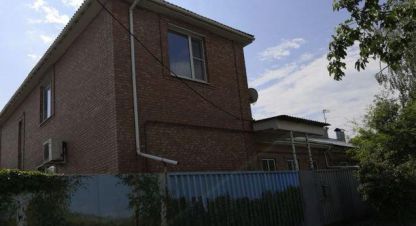 Продам дом 5-ти комнатный с общей площадью 300м2, на улице 1-й кольский, Ворошиловский район, г. Ростов-на-Дону, Ростовская обл., Россия, агентство АН Эксперт. Фотография №1