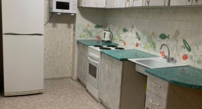 Сдам квартиру с общей площадью 32м2, 9/19 эт., на улице Машиностроителей, Ленинский район, г. Красноярск, Красноярский край, Россия, агентство АБАКАРИ-Недвижимость. Фотография №1