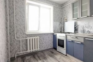 Продам квартиру 3-х комнатную с общей площадью 50.1м2, 5/5 эт., на улице Красных зорь, г. Омск, Омская обл., Россия, агентство ГорОбмен