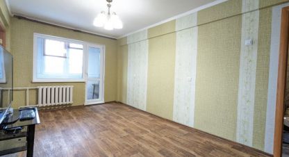 Купить 3-х комнатную квартиру на улице Красных зорь г. Омск. Фотография №4