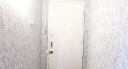Купить квартиру 3-х комнатную, 50.1 кв. м., Россия, г. Омск. Фотография №9