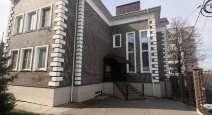Продам квартиру 1 комнатную с общей площадью 32.6м2, 3/3 эт., на улице Серебровская, г. Тула, Тульская обл., Россия, агентство ГорОбмен. Фотография №1