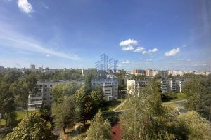 Продам квартиру 3-х комнатную с общей площадью 69м2, 9/9 эт., на улице Тракторостроителей, г. Чебоксары, Чувашия респ., Россия, агентство Агентство недвижимости Ориентир
