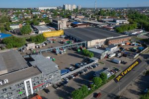 Сдам производственно-складское помещение с общей площадью 559.2м2, на улице Гагарина, г. Ижевск, Удмуртия респ., Россия, агентство JCat