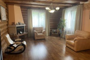Продам коттедж/дачу 4-х комнатную с общей площадью 200м2, на улице Набережная, г. Пок михайловский, Ярославская обл., Россия, агентство JCat
