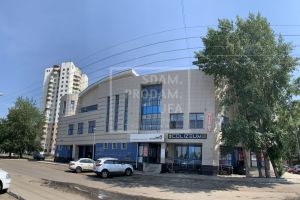 Продам офисное помещение с общей площадью 2462.3м2, на улице Максима Рыльского, Октябрьский район, г. Уфа, Башкортостан респ., Россия, агентство СдамПродам