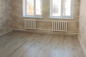 Продам квартиру 3-х комнатную с общей площадью 69м2, 1/2 эт., на улице Мира пр-кт, г. Кирово-Чепецк, Кировская обл., Россия, агентство Интернет-партнер