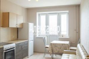 Продам квартиру 1 комнатную с общей площадью 45м2, 23/25 эт., на улице Михаила дудина ул, г. Парголово, Санкт-Петербург, Россия, агентство Интернет-партнер