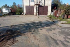 Продам торговое помещение с общей площадью 144м2, на улице Гаражная, г. Кириши, Ленинградская обл., Россия, агентство Интернет-партнер