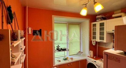 Продам квартиру 2-х комнатную с общей площадью 42м2, 3/5 эт., на улице Мкр якиманиха, г. Кострома, Костромская обл., Россия, агентство Дюна. Фотография №1