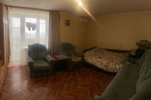 Продам квартиру 1 комнатную с общей площадью 31м2, 8/9 эт., на улице Стачки пр-кт, Советский район, г. Ростов-на-Дону, Ростовская обл., Россия, агентство Аврора