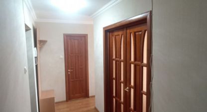 Купить квартиру 2-х комнатную, 54.6 кв. м., Россия, г. Майкоп. Фотография №9