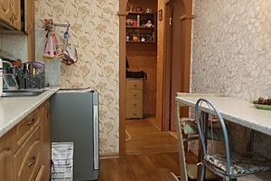 Продам квартиру 2-х комнатную с общей площадью 49.6м2, 3/5 эт., на улице Московская ул, г. Великий Новгород, Новгородская обл., Россия, агентство Интернет-партнер