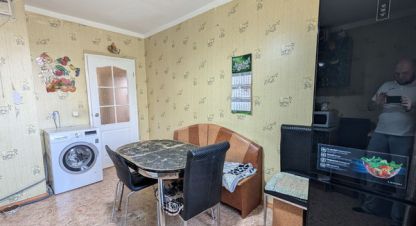 Купить квартиру 3-х комнатную, 98.4 кв. м., Россия, г. Иркутск. Фотография №10