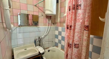 Купить квартиру 2-х комнатную, 45 кв. м., Украина, г. Черкассы. Фотография №9
