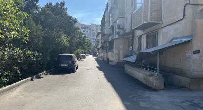 Продаётся 1 комнатная квартира в г. Саки . Фотография №6