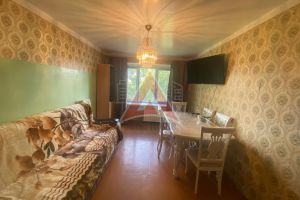 Продам квартиру 2-х комнатную с общей площадью 45м2, 4/5 эт., на улице Заводская пл, г. Астрахань, Астраханская обл., Россия, агентство Delta Home