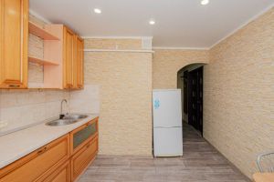 Продам квартиру 1 комнатную с общей площадью 35м2, 1/9 эт., на улице Филипченко, г. Липецк, Липецкая обл., Россия, агентство JCat