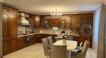 Продам квартиру 4-х комнатную, 8/9 эт., на улице Российская, Орджоникидзевский район, г. Уфа, Башкортостан респ., Россия, агентство СдамПродам. Фотография №1