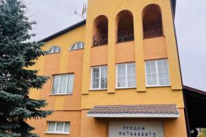 Продам дом 11-ти комнатный с общей площадью 536м2, на улице Садова, г. Раневичи, Львовская обл., Украина, агентство Aspo.biz