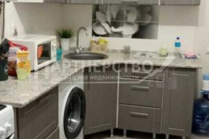 Продам квартиру 1 комнатную с общей площадью 37м2, 2/3 эт., на улице Комсомольская, г. Абинск, Краснодарский край, Россия, агентство АН "Партнерство"