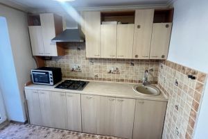 Продам квартиру 2-х комнатную с общей площадью 48.1м2, 2/5 эт., на улице Судостроительная ул, Московский район, г. Калининград, Калининградская обл., Россия, агентство Интернет-партнер
