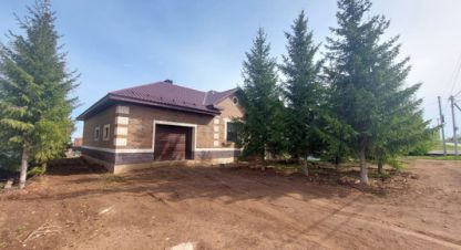 Продам дом 4-х комнатный с общей площадью 208м2, на улице Янтарная ул, г. Нагаево, Башкортостан респ., Россия, агентство Интернет-партнер. Фотография №1