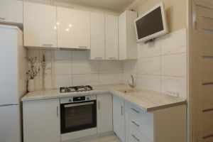 Продам квартиру 2-х комнатную с общей площадью 52.4м2, 2/5 эт., на улице Некрасова, Ленинградский район, г. Калининград, Калининградская обл., Россия, агентство Интернет-партнер